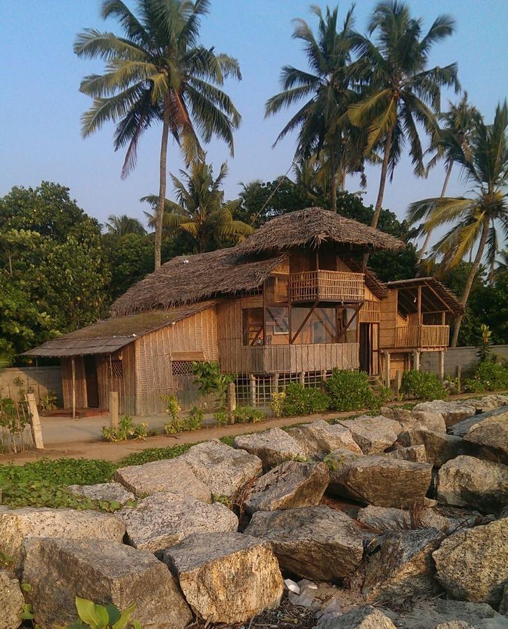 Colonels Beach Villa Alappuzha Exterior photo